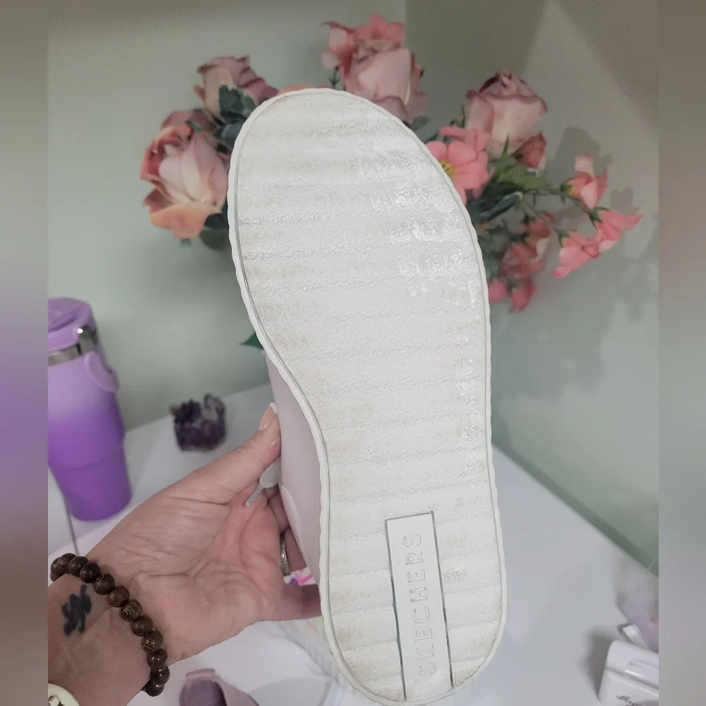 NWOB Skechers Girls Hi Ridge White Fashion Sneaker  Y4 W6 - Picture 9 of 13